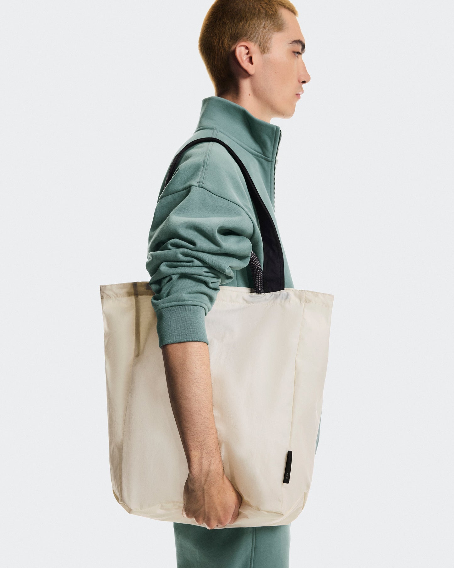 Tote Pack 25L