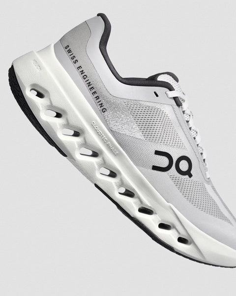 Smooth yet dynamic